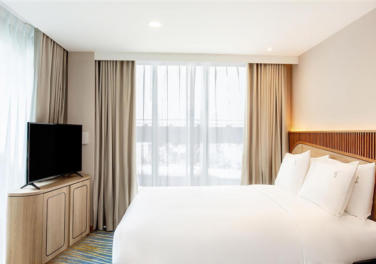 Holiday Inn Express & Suites Bangkok Central Pier By Ihg Εξωτερικό φωτογραφία