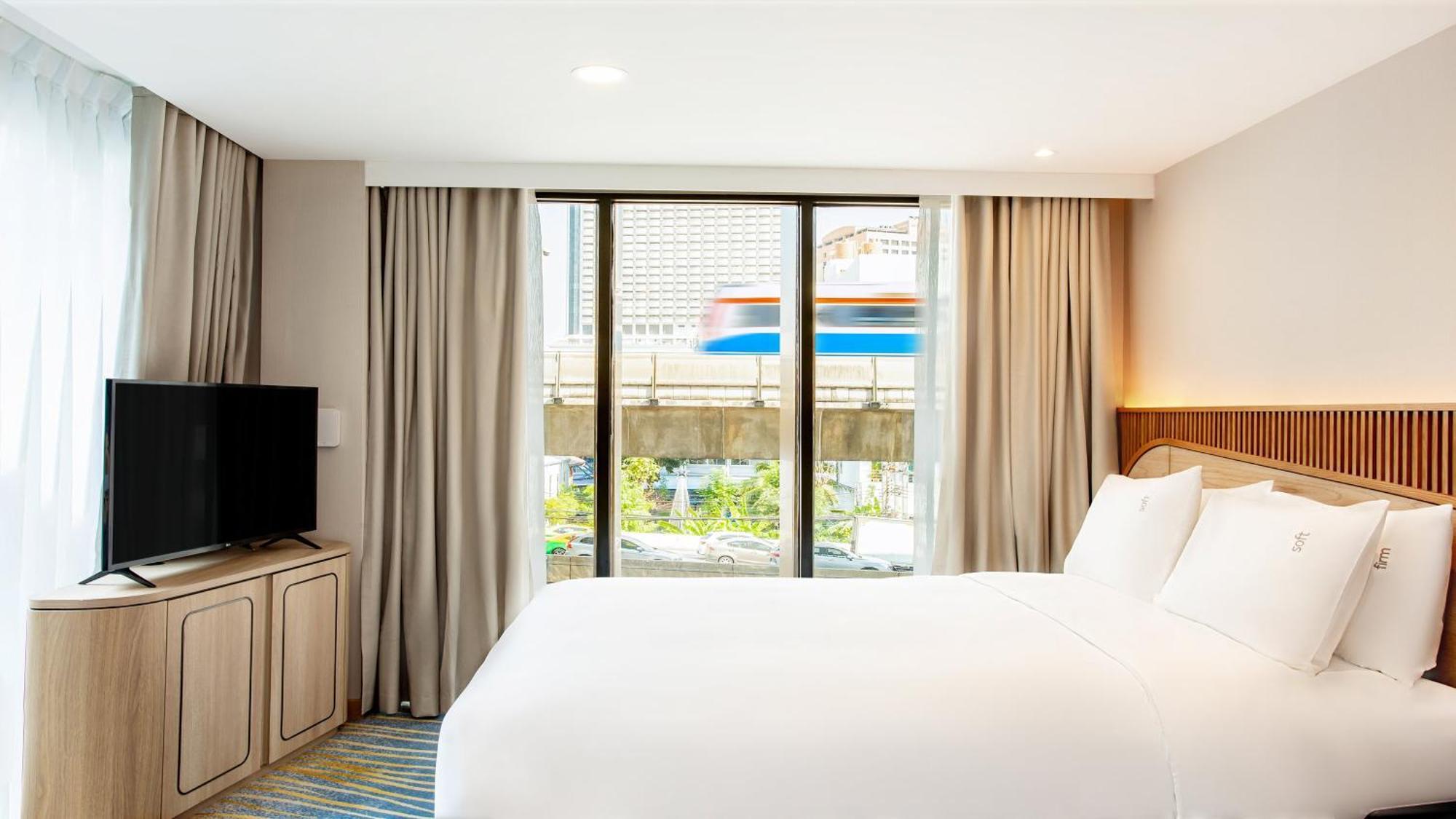 Holiday Inn Express & Suites Bangkok Central Pier By Ihg Εξωτερικό φωτογραφία