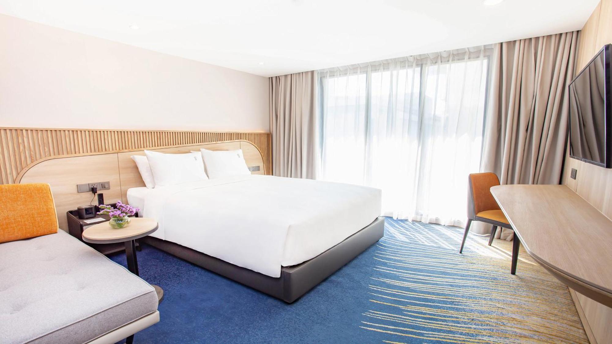 Holiday Inn Express & Suites Bangkok Central Pier By Ihg Εξωτερικό φωτογραφία